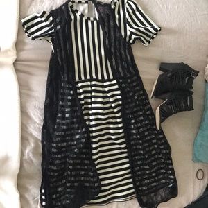 Lularoe Small Amelia Dress